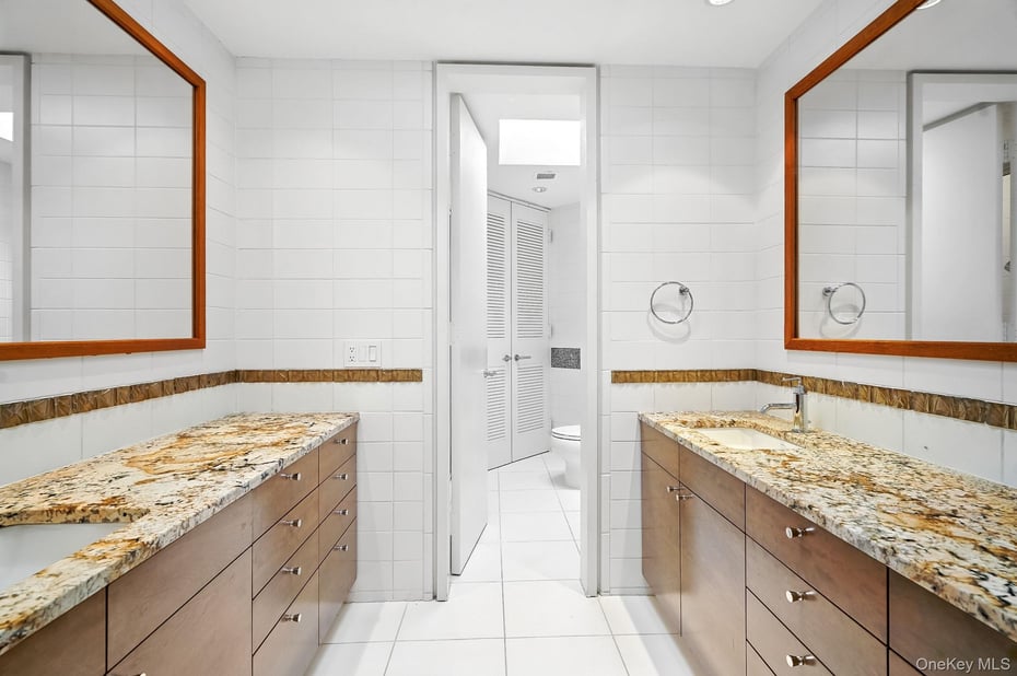 20 Bessel Lane Photo 26