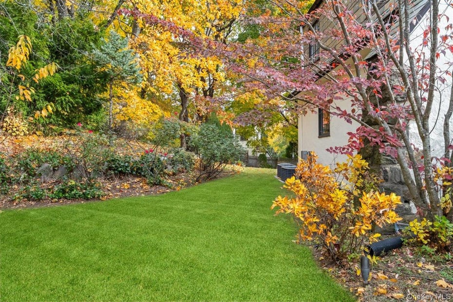 75 Fenimore Road Photo 21