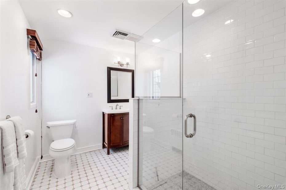 75 Fenimore Road Photo 15