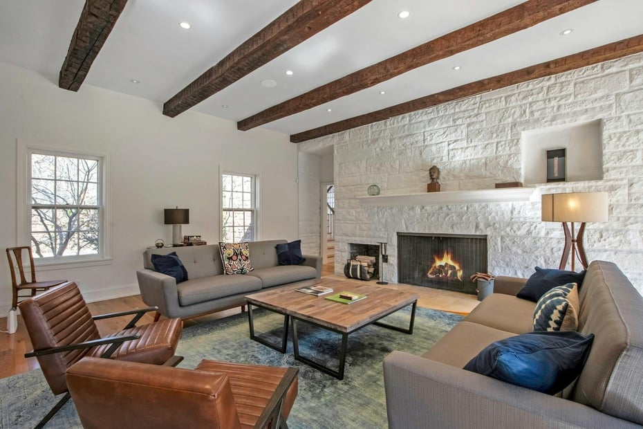 374 S Mountain Road Photo 11