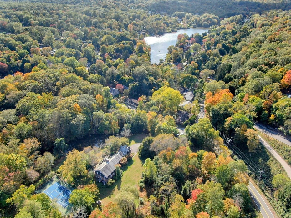 374 S Mountain Road Photo 1
