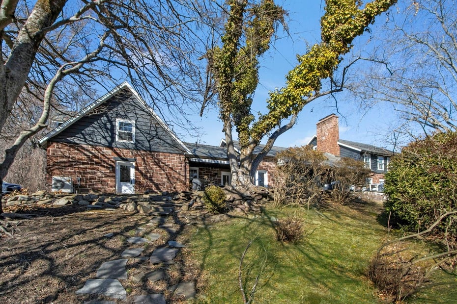 374 S Mountain Road Photo 41