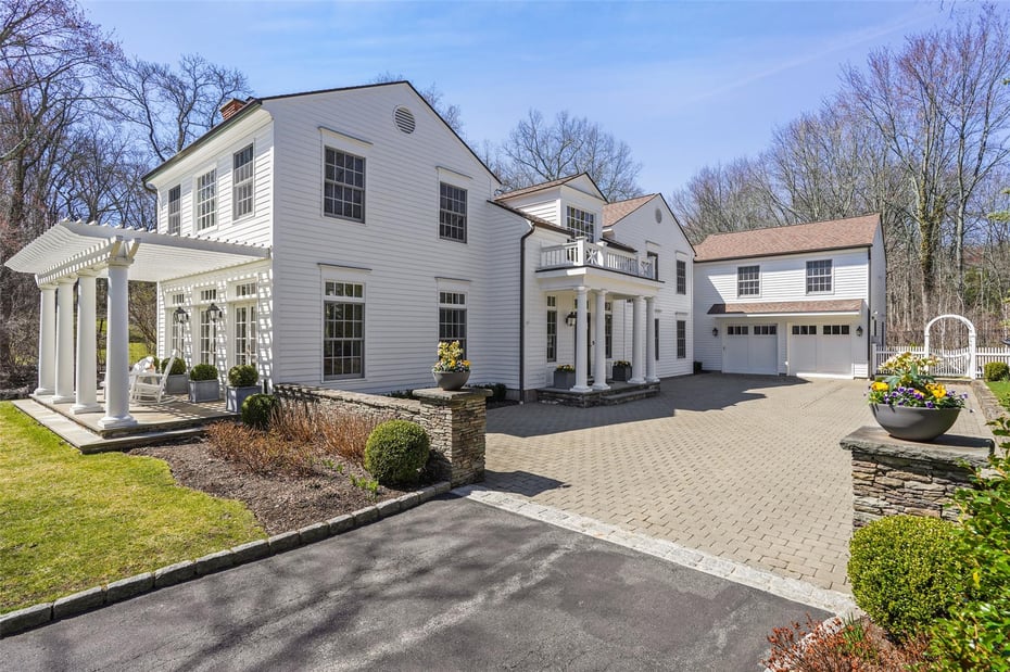 19 Beverly Road Photo 1