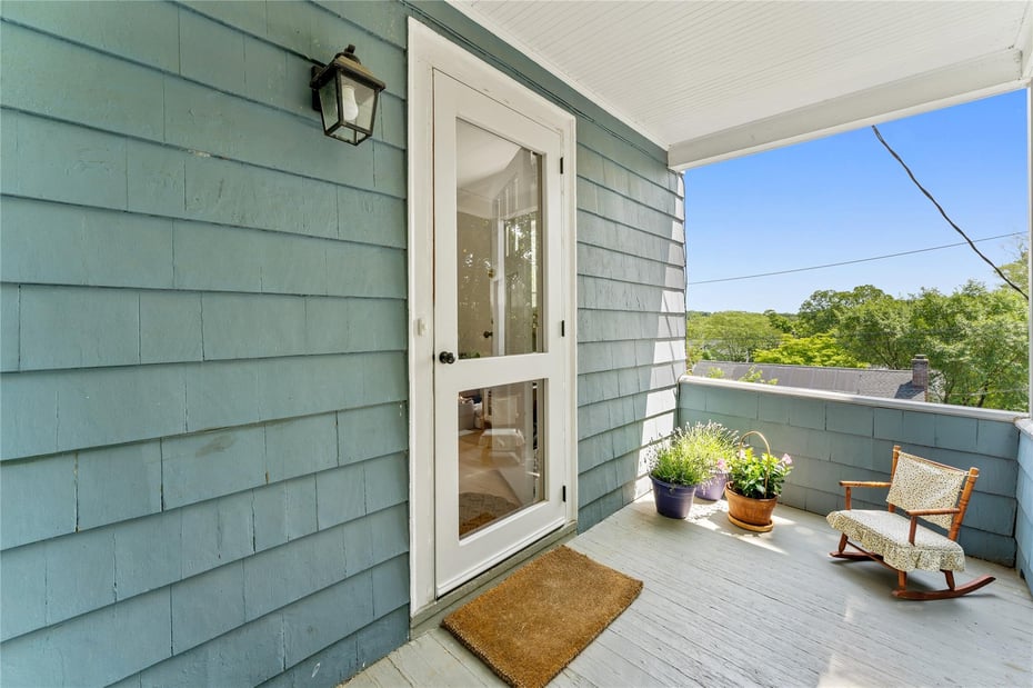 105 James Street Photo 3