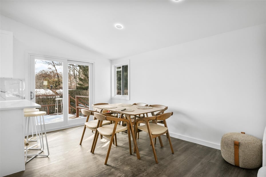 9 Chester Avenue Photo 6