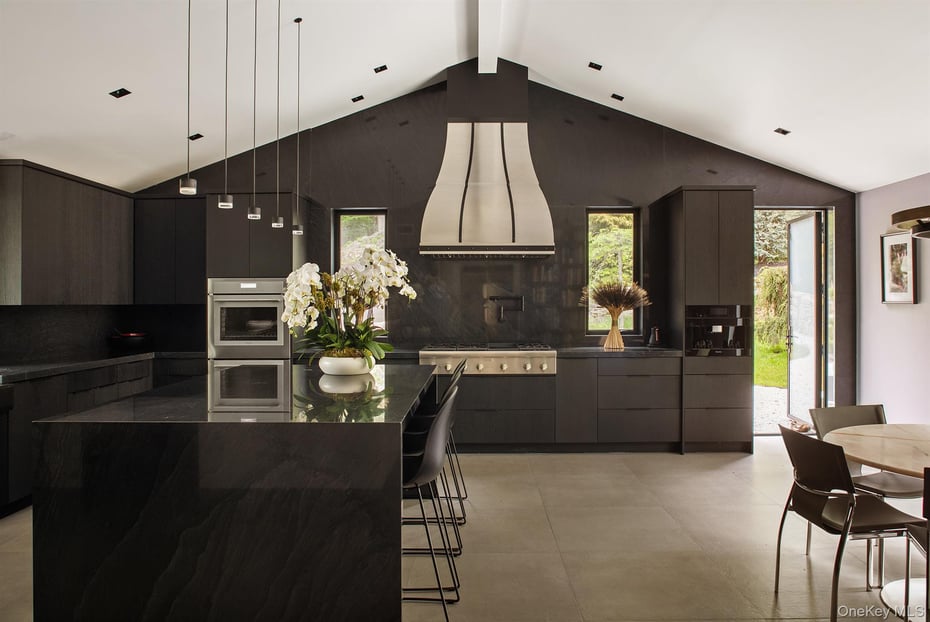 49 Indian Hill Road Photo 14