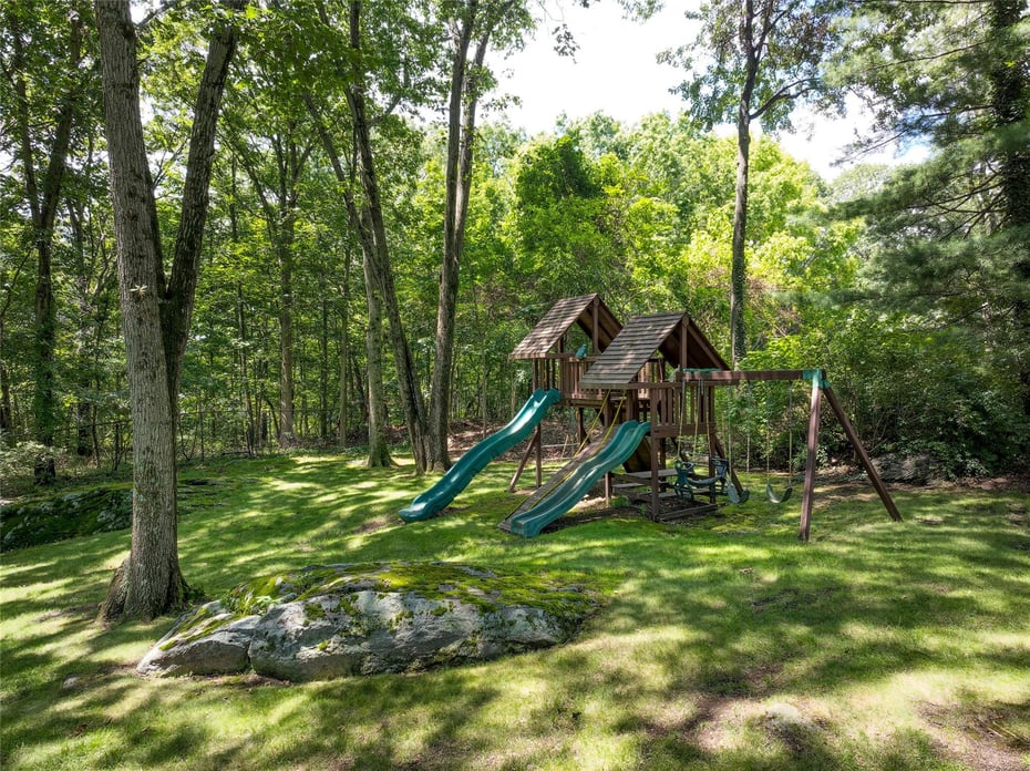 10 Old Woods Drive Photo 39