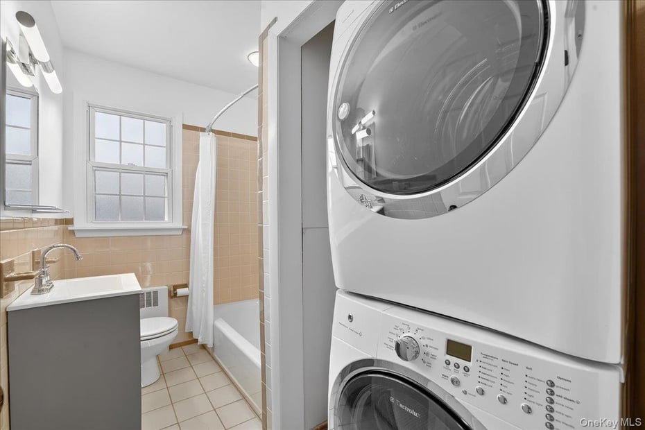 19 N French Avenue Photo 13