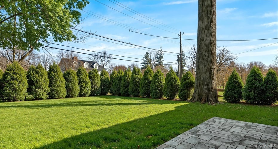 118 Soundview Avenue Photo 42