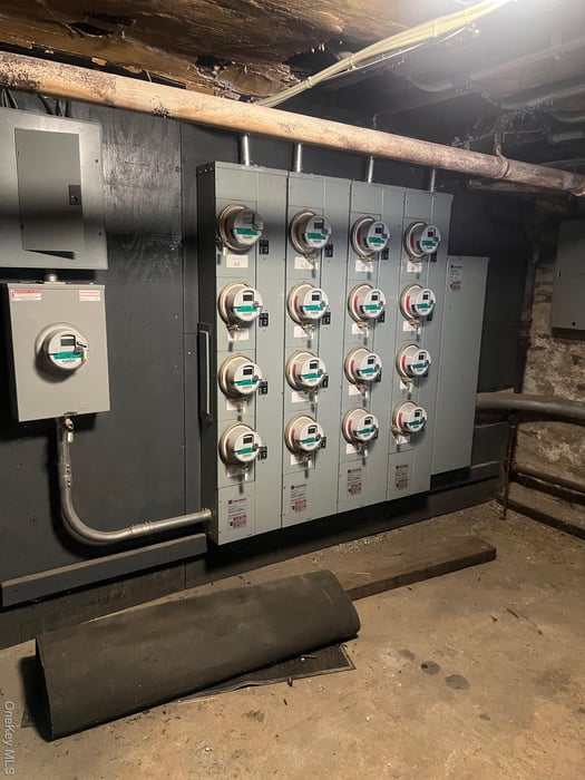 20 W Roosevelt Square Photo 5