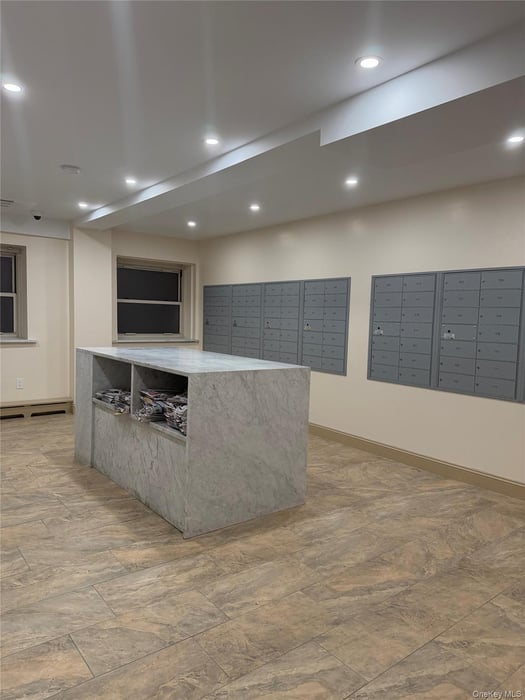 80 E Hartsdale  #621 Photo 23