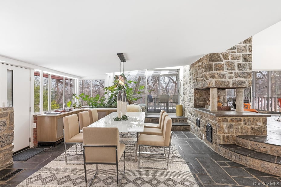 150 N Healy Avenue Photo 10