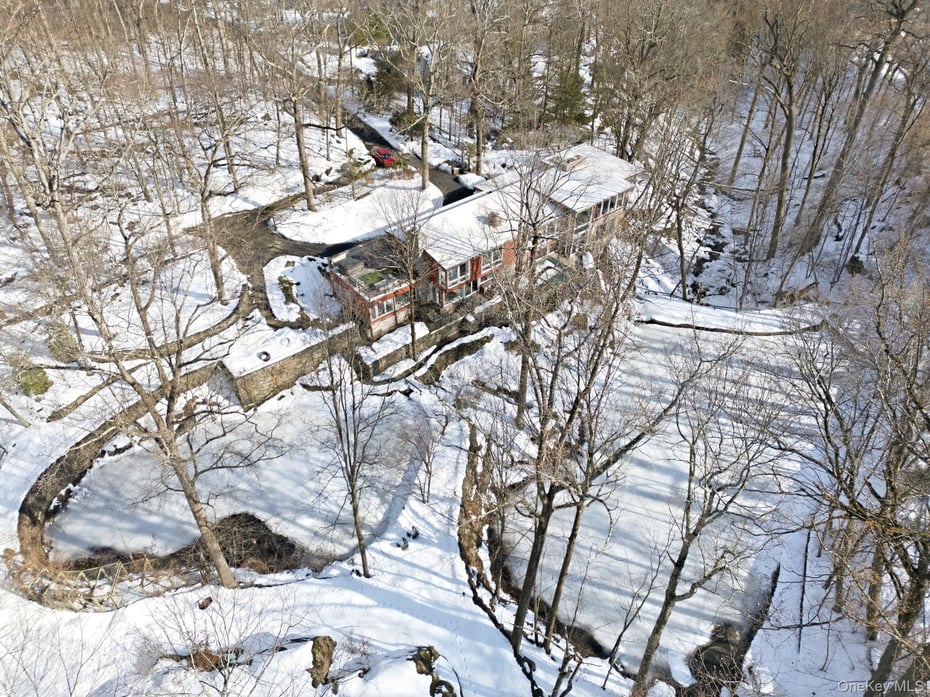 150 N Healy Avenue Photo 43