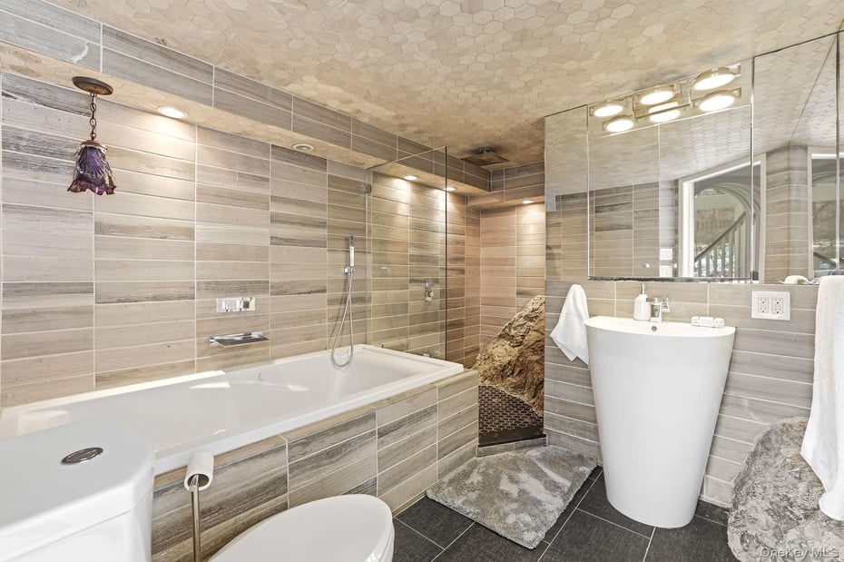 150 N Healy Avenue Photo 37