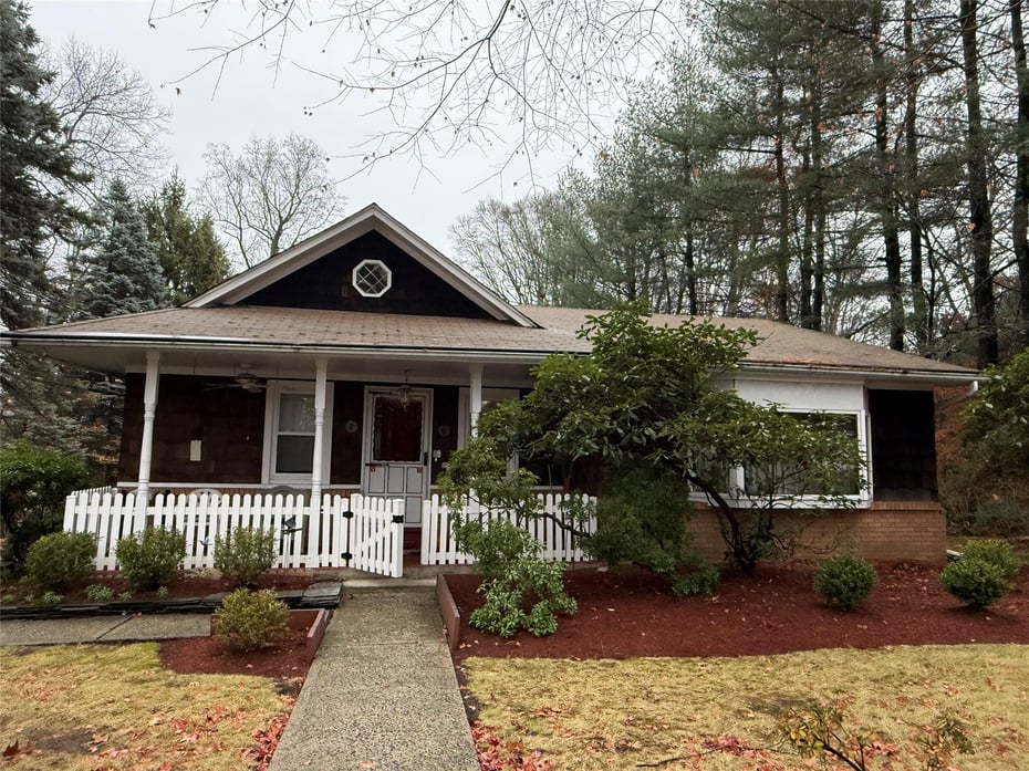 36 Forest Glen Road Photo 1
