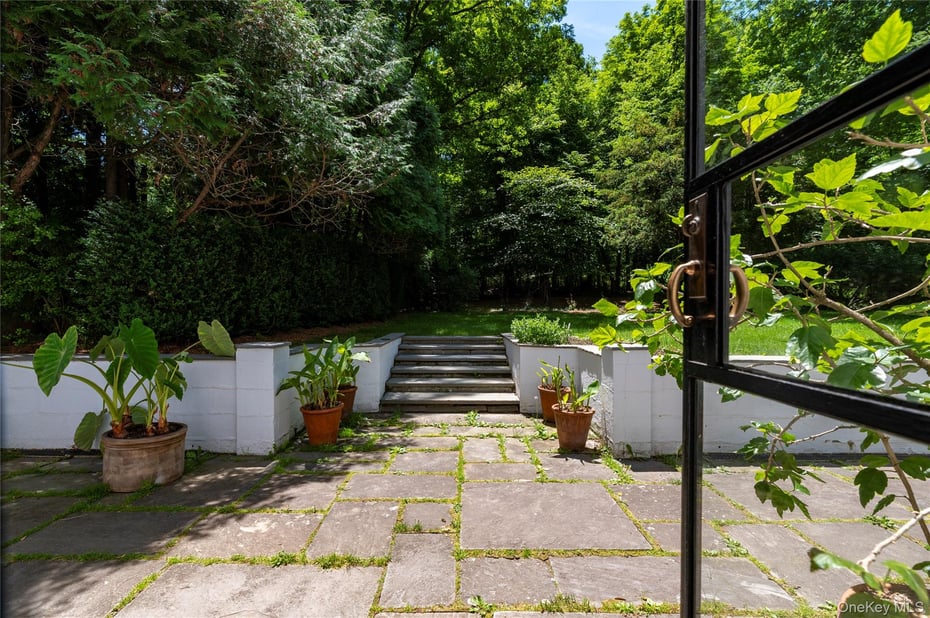 164 S Mountain Road Photo 11