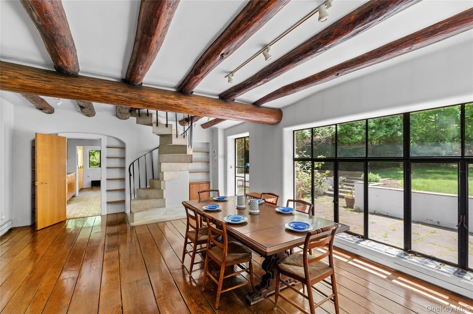 164 S Mountain Road Photo 18