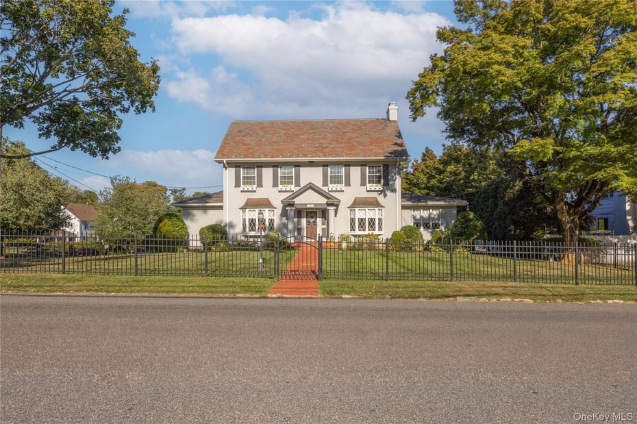 159 Fenimore Road Photo 1