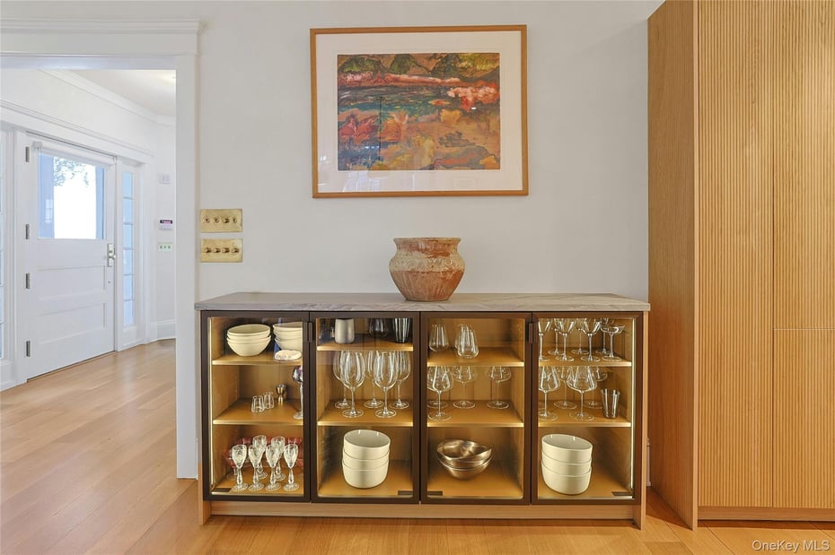 1 Washington Avenue Photo 15