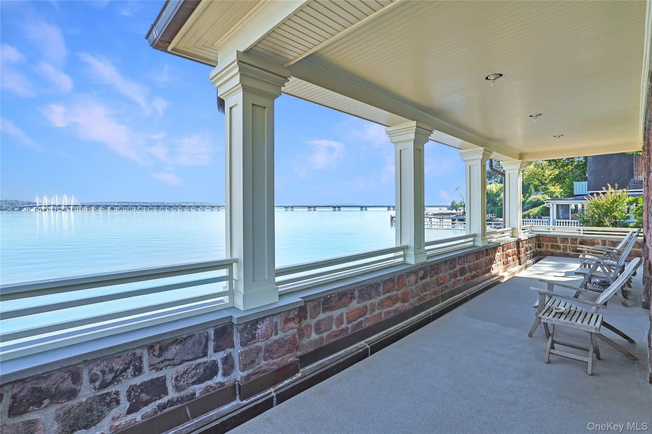 1 Washington Avenue Photo 9