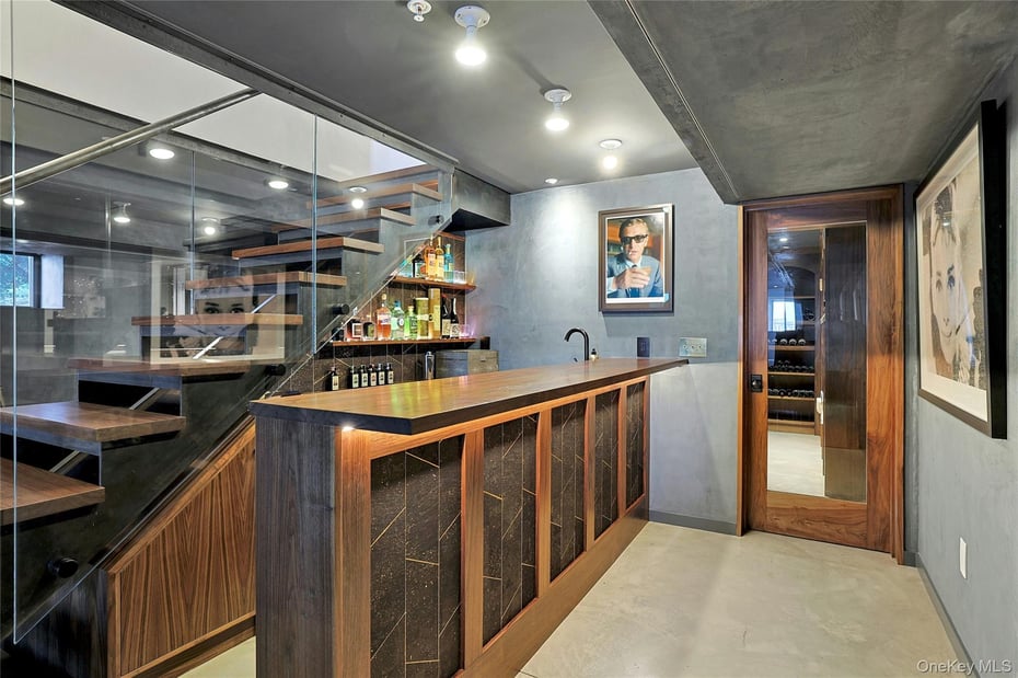 1 Washington Avenue Photo 36