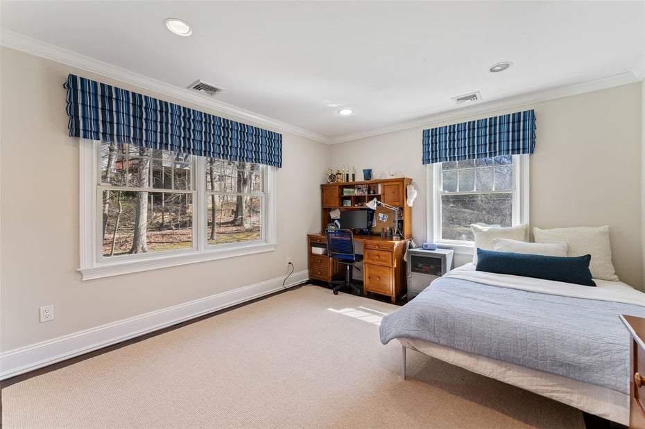 14 Flintlock Lane Photo 25