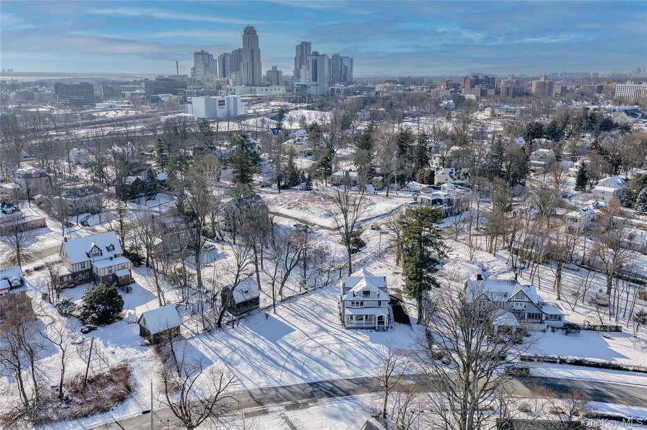 80 Brookdale Avenue Photo 24