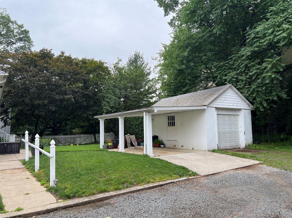 40 Clunie Avenue Photo 2
