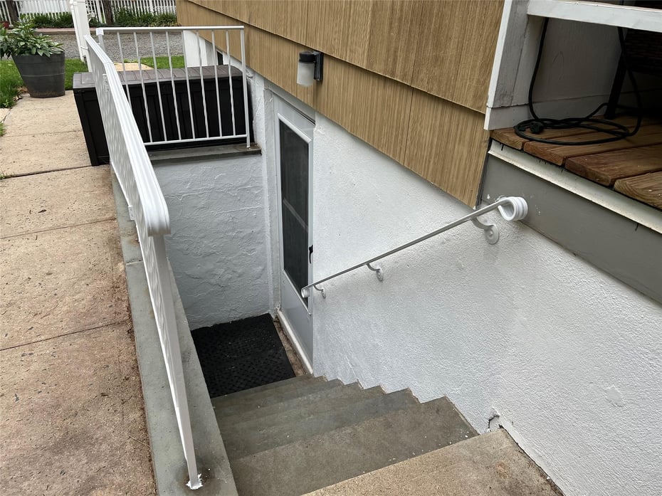 40 Clunie Avenue Photo 3