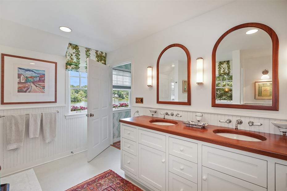 38 Gilbert Street Photo 22
