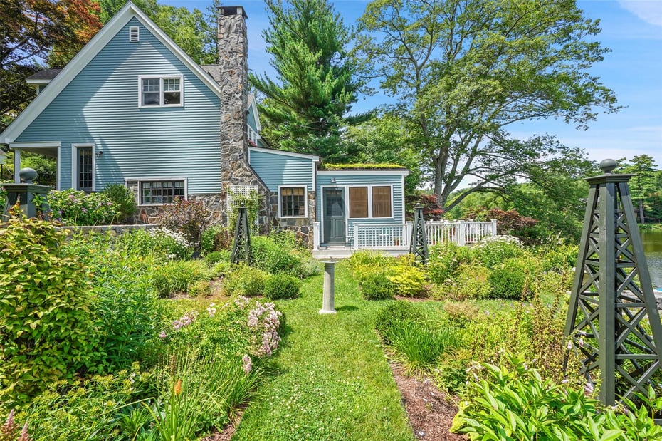 38 Gilbert Street Photo 29