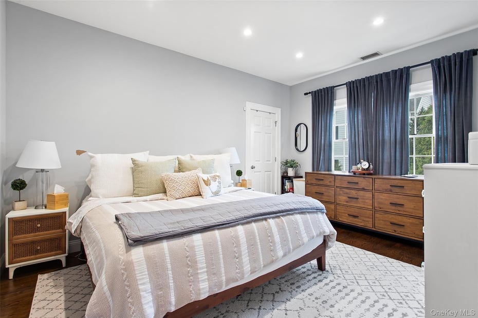 51 Wallace Street Photo 17