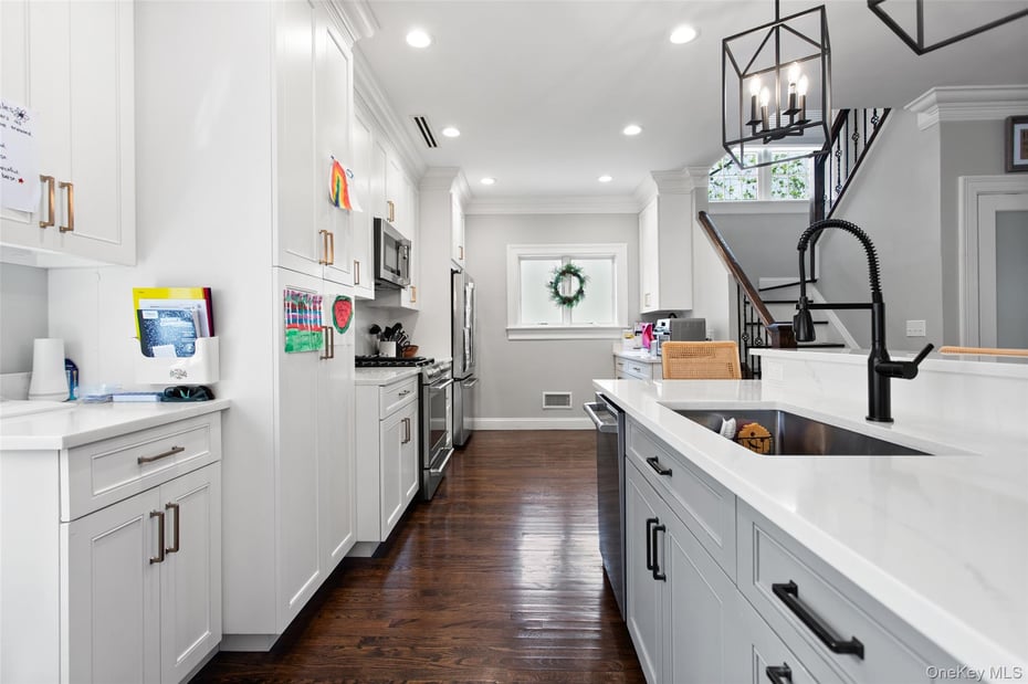 51 Wallace Street Photo 13