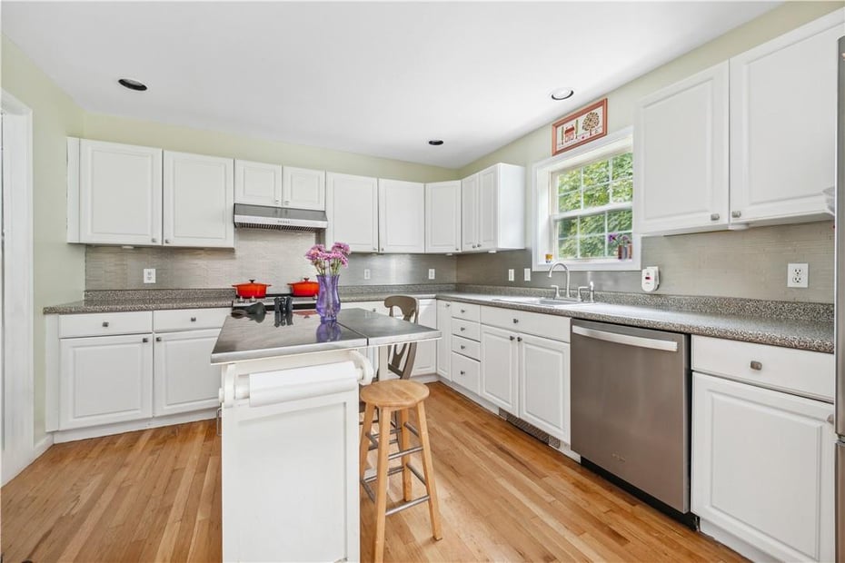 3737 Marcy Street Photo 8