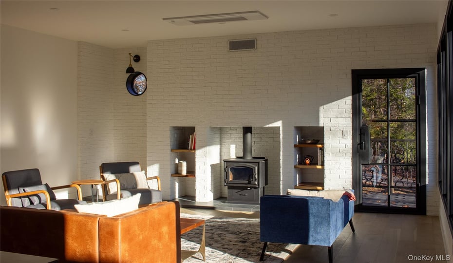 490 Old State Route 82 Photo 8