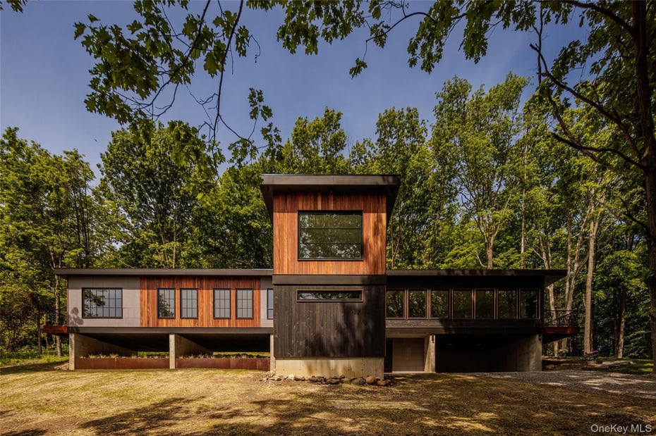 490 Old State Route 82 Photo 2