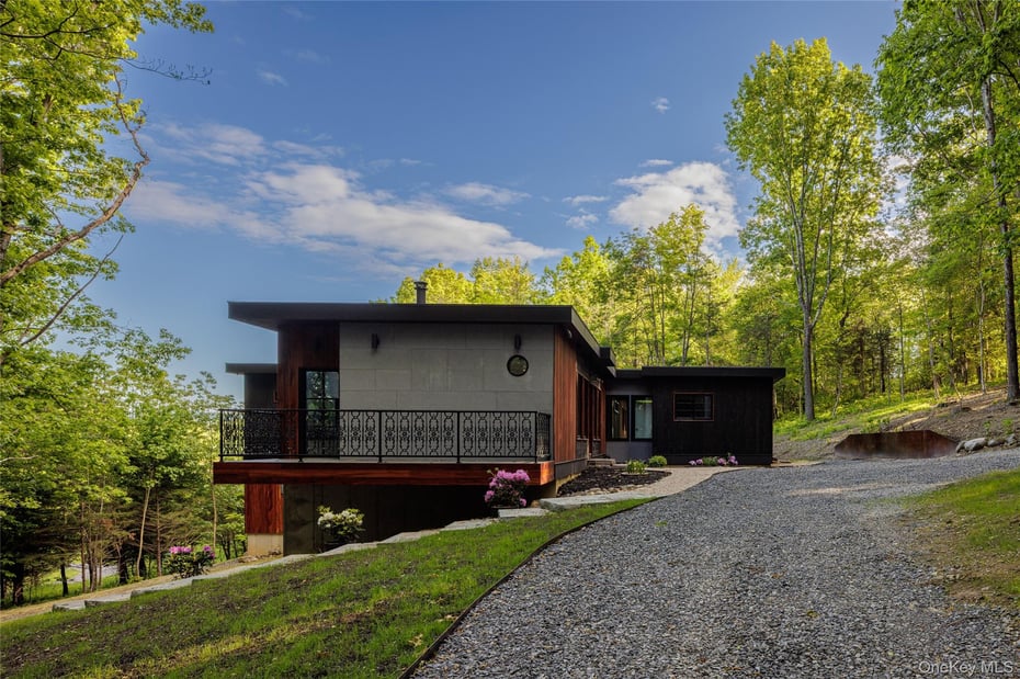 490 Old State Route 82 Photo 31