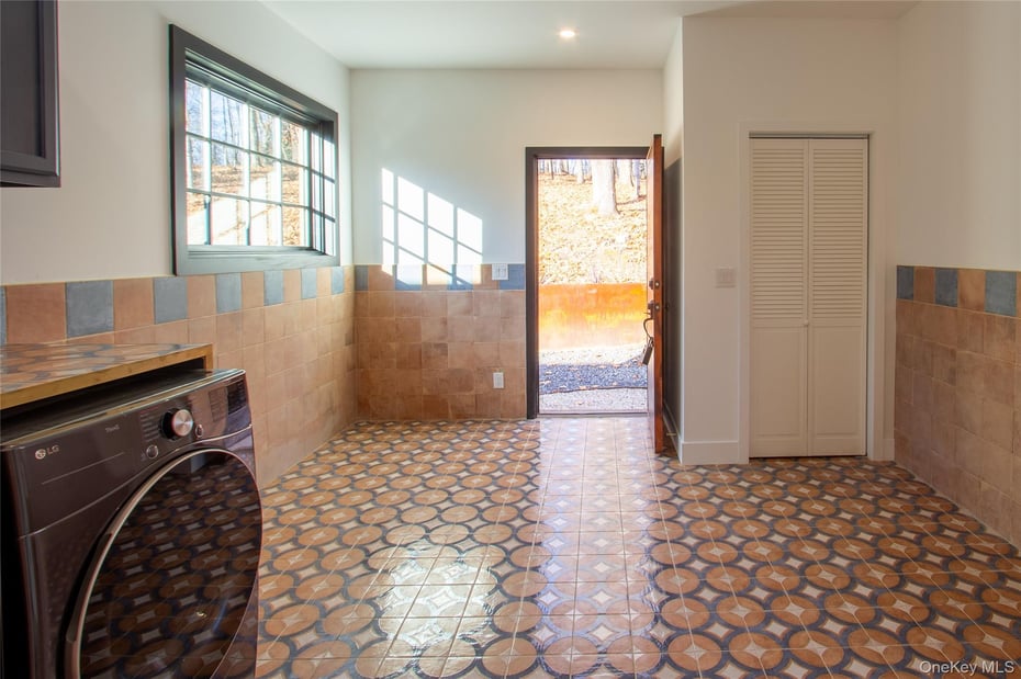 490 Old State Route 82 Photo 25