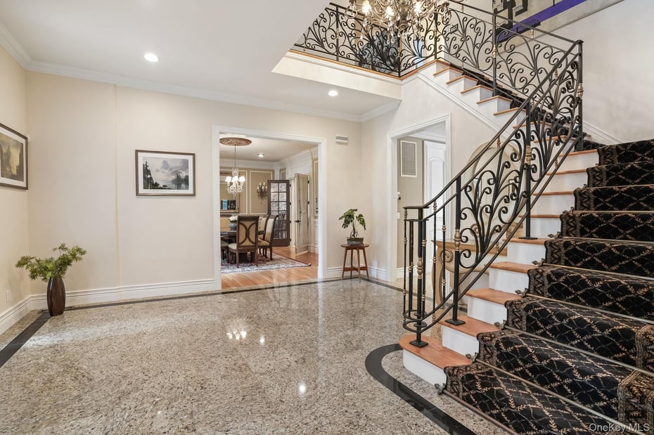 4 Hageman Court Photo 4