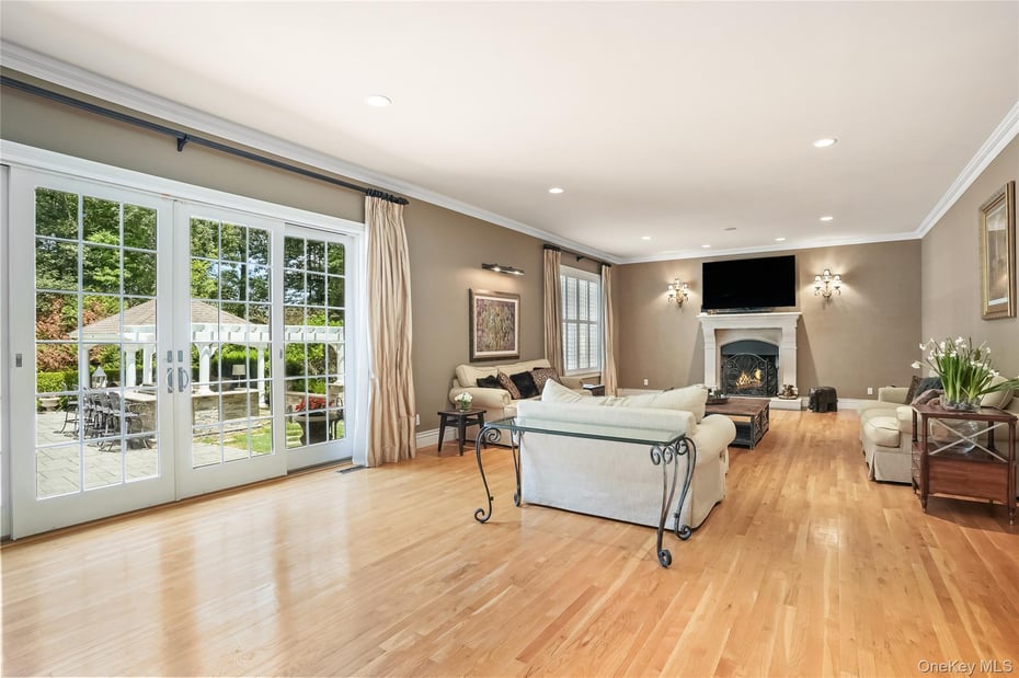 4 Hageman Court Photo 8