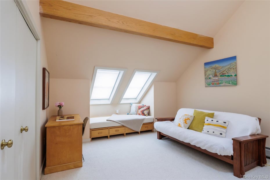 126 Shaker Ridge Drive Photo 35