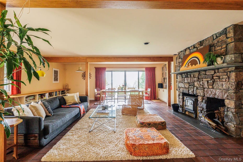 126 Shaker Ridge Drive Photo 14