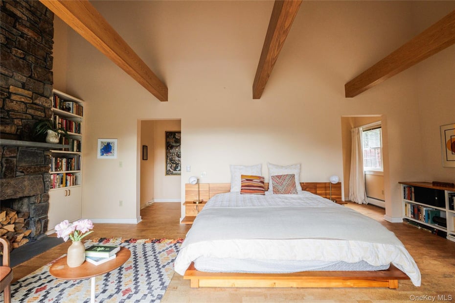 126 Shaker Ridge Drive Photo 21