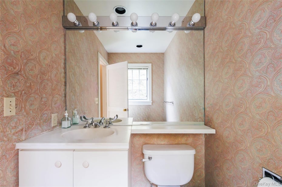 126 Shaker Ridge Drive Photo 40