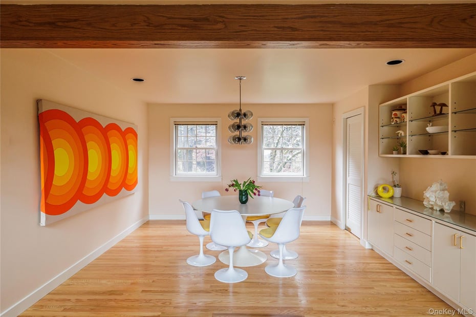 126 Shaker Ridge Drive Photo 9