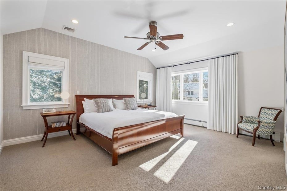 9 Thomas Lane Photo 18