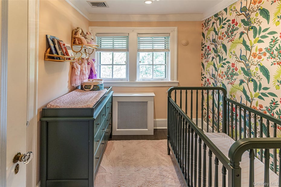 119 Pondfield Road W Photo 33