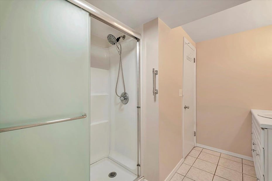 2276 Crompond Road Photo 10
