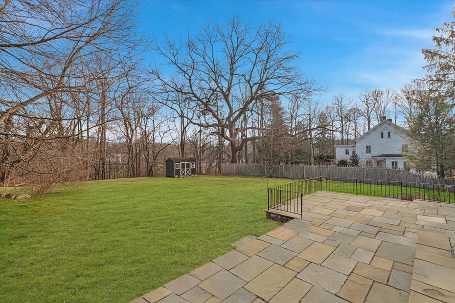 2276 Crompond Road Photo 48