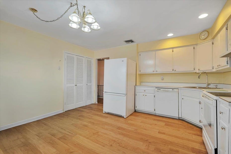 2276 Crompond Road Photo 23